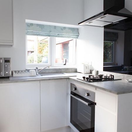 Elm Cottage Touring Park Whitegate  Екстер'єр фото