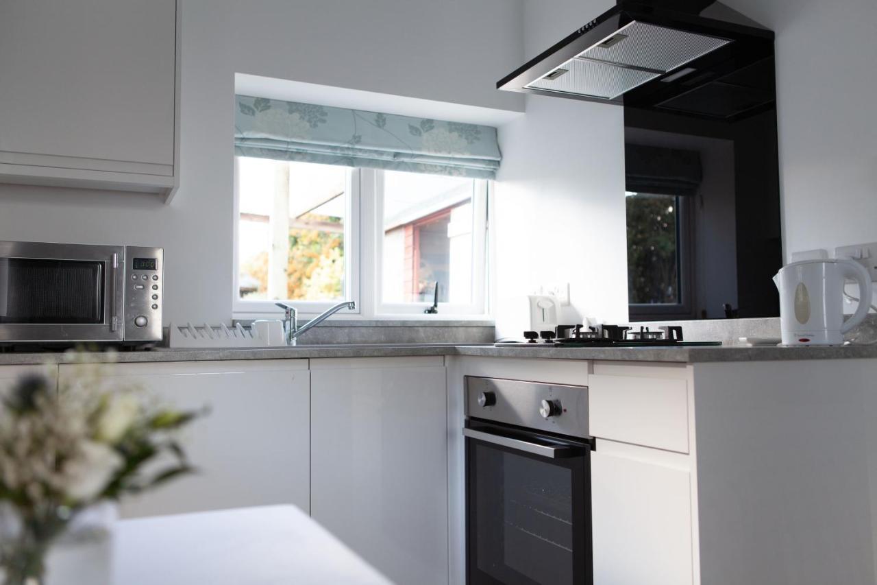 Elm Cottage Touring Park Whitegate  Екстер'єр фото